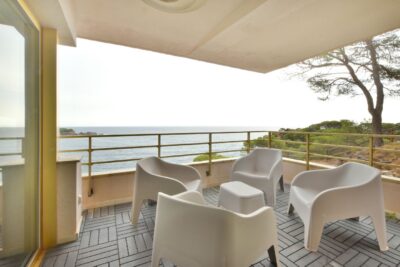 WhatsApp Image 2025-11-13 at 10.40.02 (1)