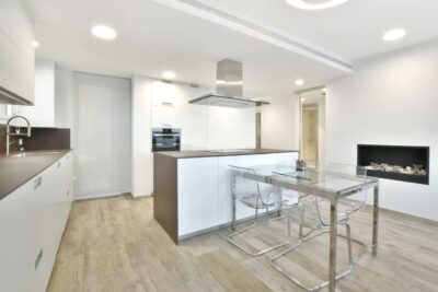 WhatsApp Image 2025-11-13 at 10.40.03 (1)