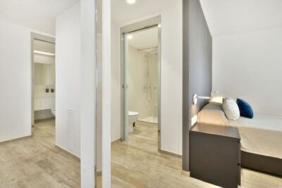 WhatsApp Image 2025-11-13 at 10.40.07 (2)